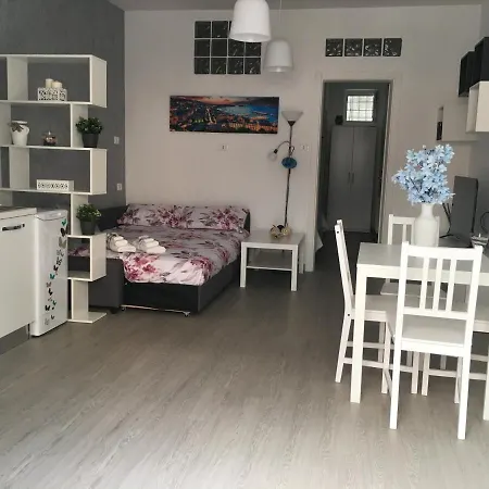 Luli House