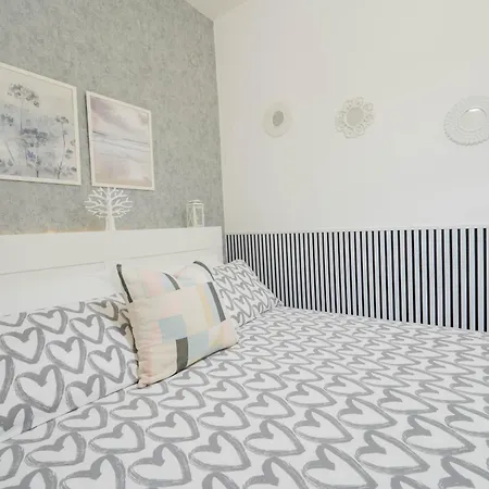 Luli House Apartment *